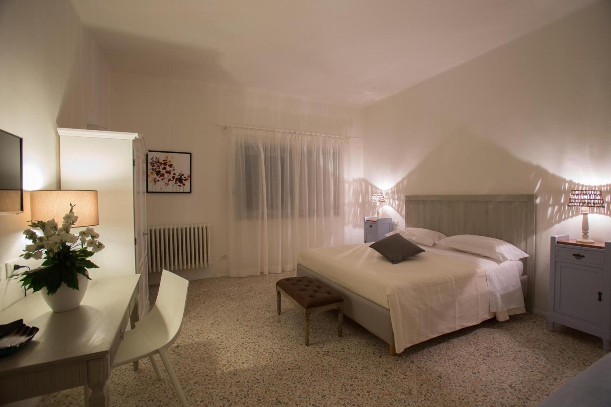 Li Pappi Antico Casale Bed & Breakfast Galatina Rom bilde