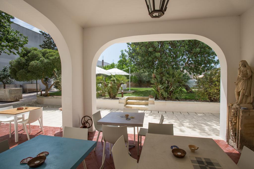 Li Pappi Antico Casale Bed & Breakfast Galatina Eksteriør bilde