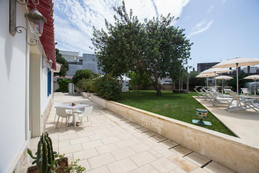 Li Pappi Antico Casale Bed & Breakfast Galatina Eksteriør bilde